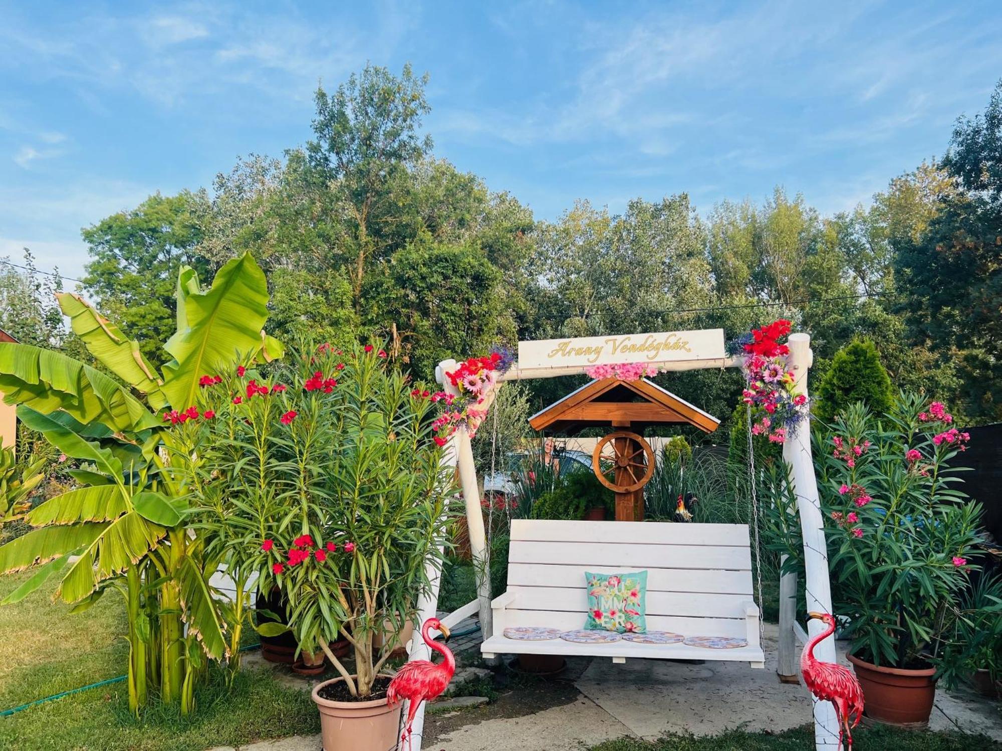 Arany Vendeghaz Villa ซาร์วาช ภายนอก รูปภาพ