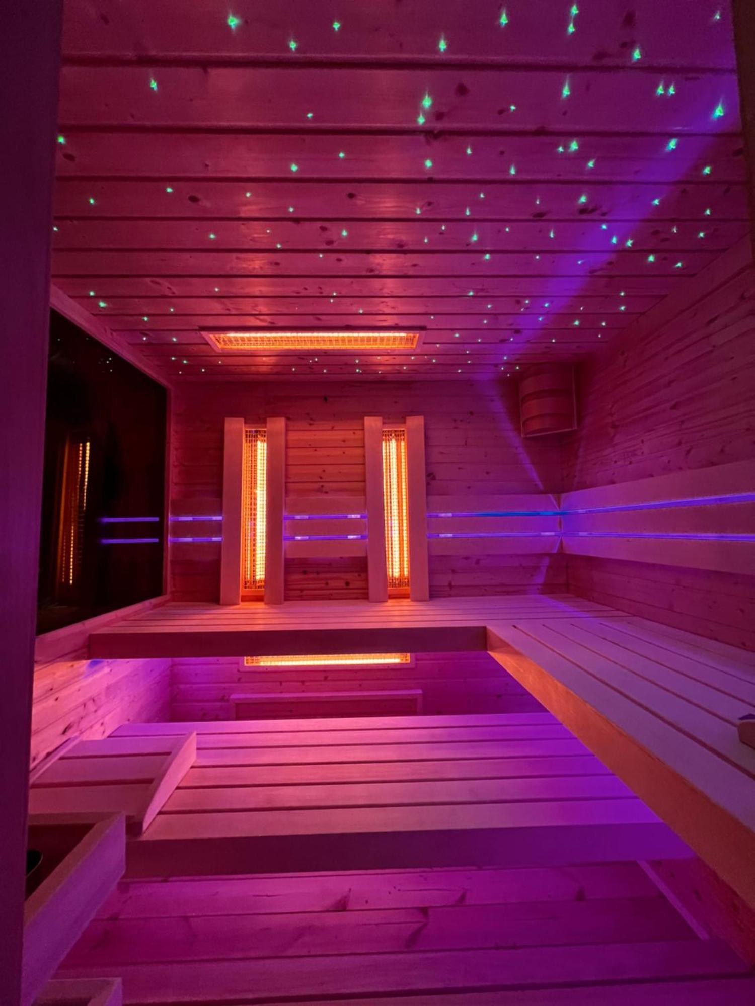 Arany Vendeghaz Villa ซาร์วาช ภายนอก รูปภาพ